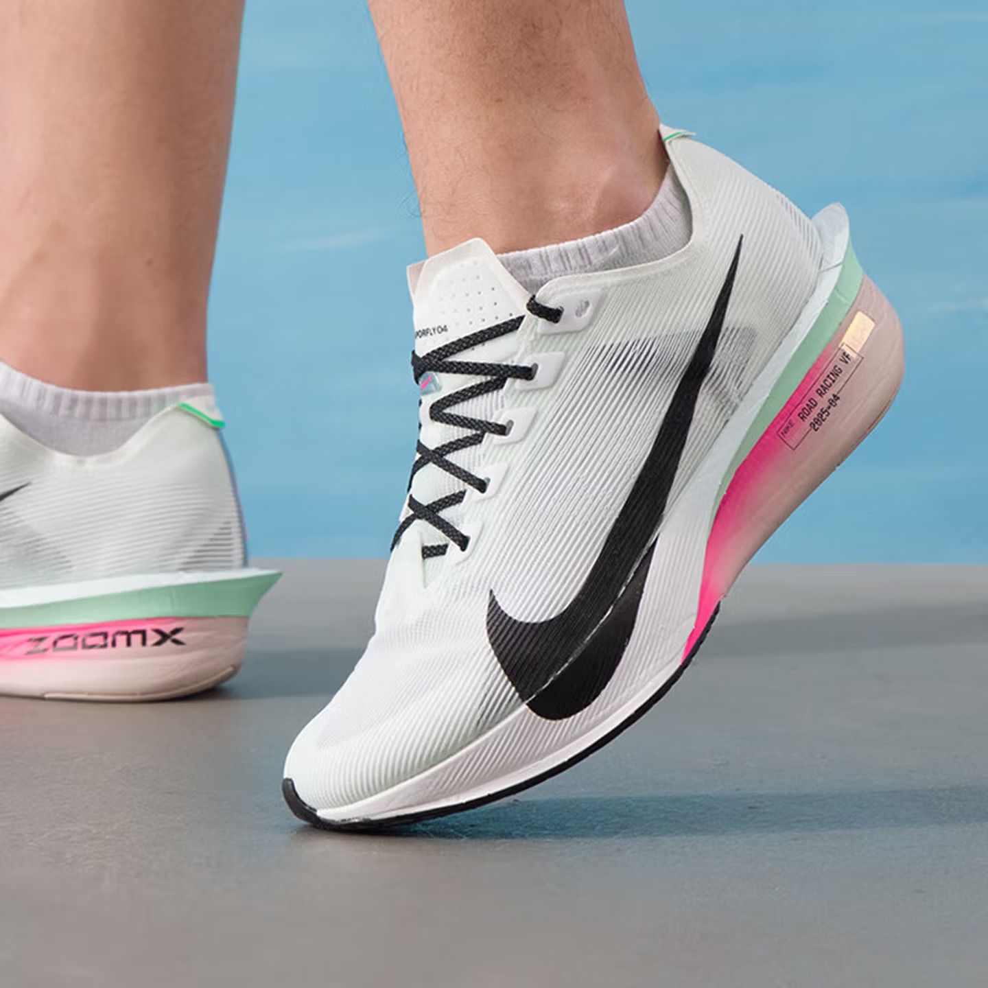 Мужские беговые кроссовки NIKE – обзор и цена Lightweight Road Running Shoes
